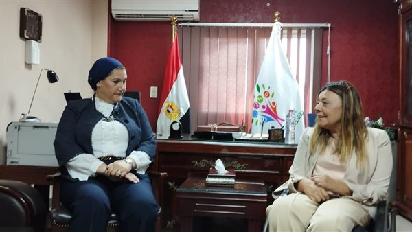 المشرف العام على 