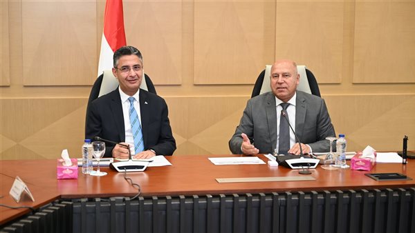 وزيرا النقل والتموين يبحثان تيسير نقل السلع الغذائية للسلاسل التجارية لخفض التكلفة النهائية لأسعارها