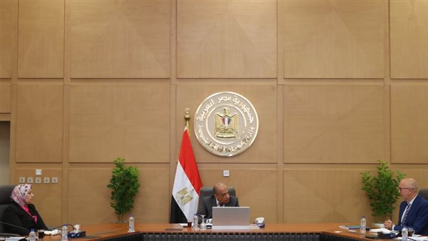 وزير الكهرباء يبحث مع وفد البنك الدولى سبل التعاون وتنفيذ برامج التنمية والدعم 