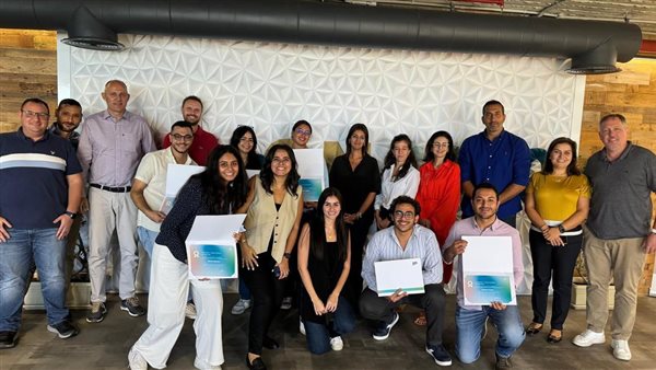شركة JTI تختتم برنامج تدريبي صيفي لطلاب الجامعات المصرية