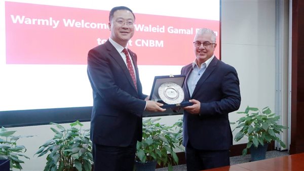 رئيس اقتصادية قناة السويس يلتقي ممثلي شركتي Great Wall Motors وCNBM group “Jushi” للاستثمار الصينية 