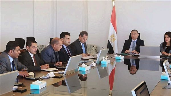 3 وزراء يستعرضون مع بعثة البنك الدولي موقف مشروع التحول الغذائي الزراعي الموائم للمناخ