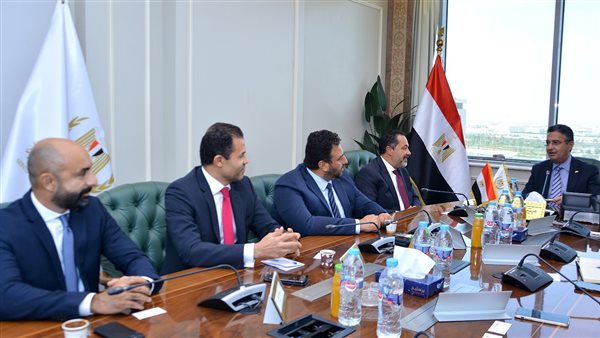 وزير التموين يلتقي وفد بنك أبو ظبي الأول لبحث سُبل التعاون المشترك 