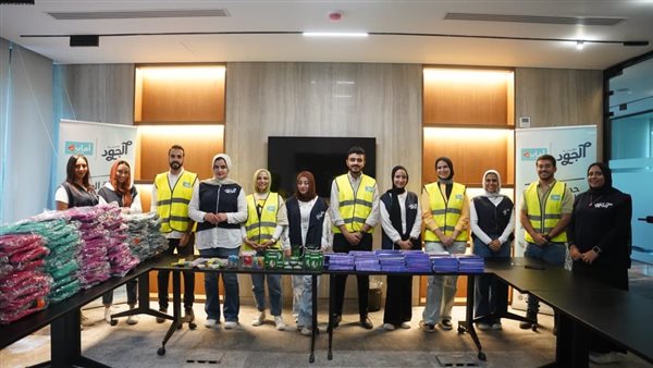  مؤسسة الجود الخيرية تجهز الشنط والأدوات المدرسية للتوزيع على الطلاب المستحقين