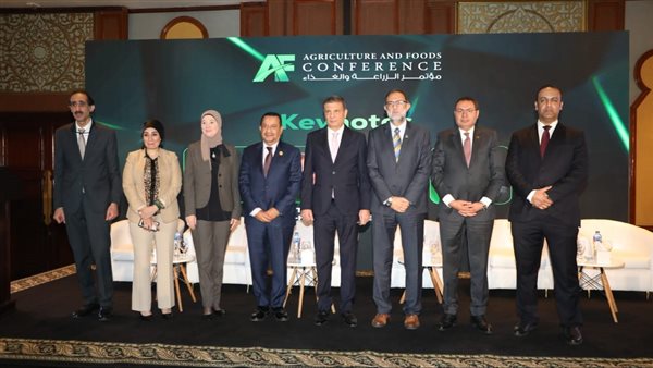 وزير الزراعة يستعرض جهود واستراتيجية تحقيق الأمن الغذائي