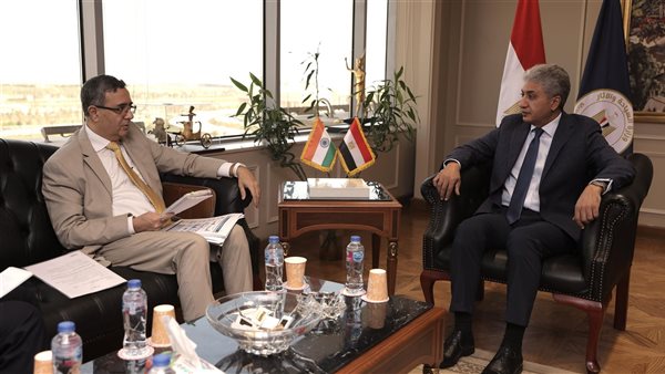 وزير السياحة يستقبل سفير الهند بالقاهرة لبحث تعزيز آليات التعاون المشترك