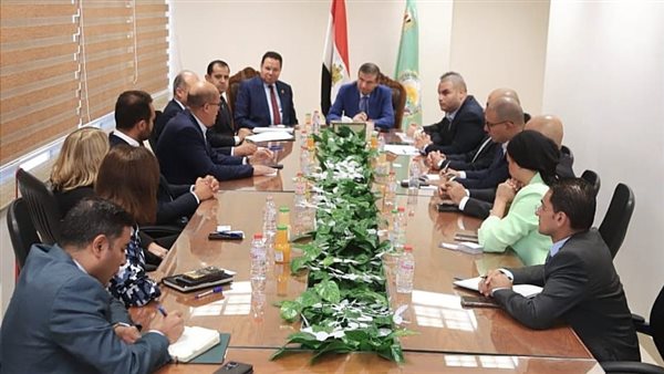 وزير الزراعة يجتمع مع أعضاء الغرفة التجارية الالمانية لبحث التعاون المشترك