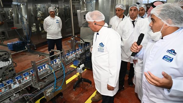  وزير الصناعة يفتتح خطين إنتاج للأجبان بمصنع بيتي التابع لمجموعة المراعي 