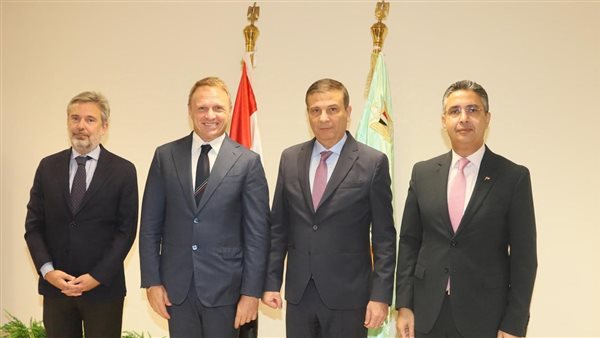 وزير الزراعة ونظيره الإيطالي يبحثان التعاون في مجال تحقيق الأمن الغذائي