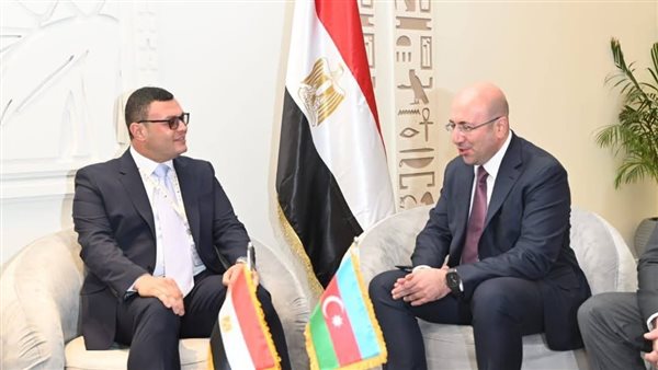وزير الإسكان يعرض على نظيره الأذربيجاني التجربة العمرانية المصرية.. ويبحثان تعزيز التعاون المشترك
