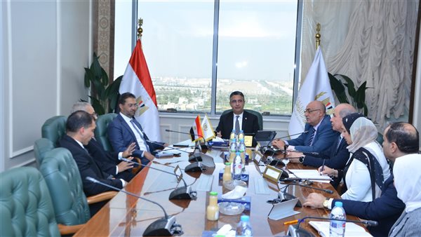 الدكتور شريف فاروق يجتمع مع شركة SAP 