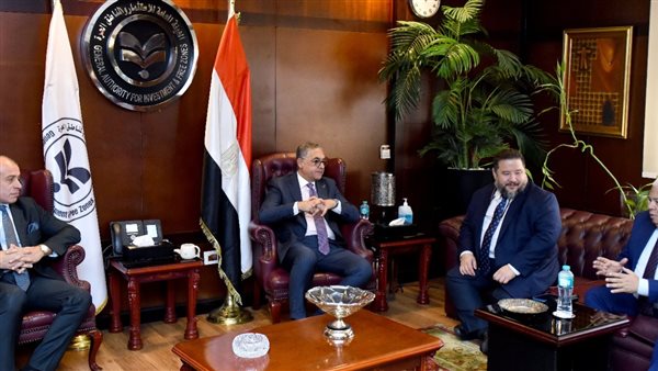 باستثمارات 1.6 مليار دولار.. هيئة الاستثمار وهينفرا البولندية تبحثان إنشاء مشروع لإنتاج الأمونيا الخضراء