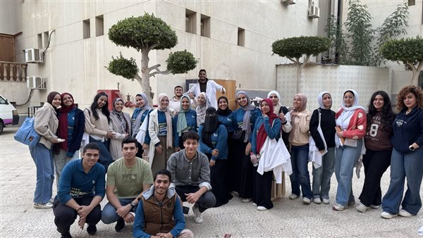 الاتحاد المصري لكلية الصيدلة ينظم حملات توعية للتبرع بالدم على مدار 13 عام