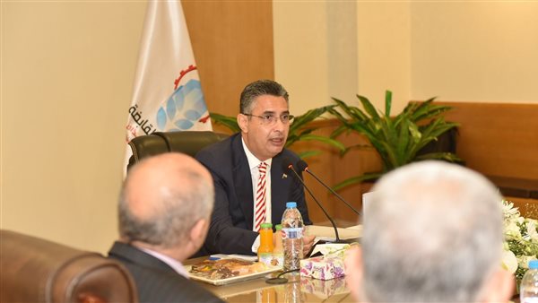 وزير التموين يترأس اجتماع الجمعية العامة للشركة القابضة للصناعات الغذائية