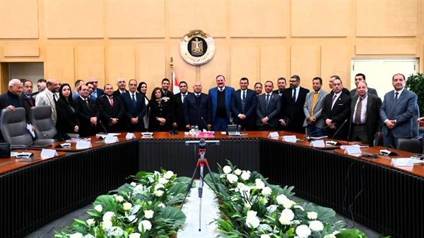  الوزير يناقش مع 35 شركة إدارة وتشغيل وتطوير 43 مركز تدريب مهني