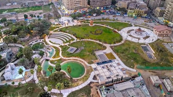 وزير الإسكان يستعرض مشروعات شركة 