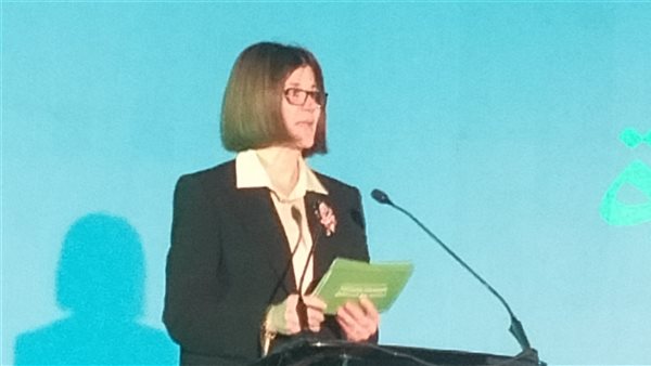 هالة صادق: تغيير العلامة التجارية للبنك الاهلي المتحد إلى بيت التمويل الكويتي 