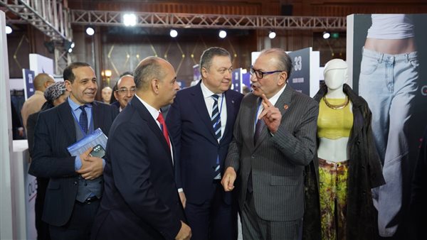 الهيئة العامة للاستثمار والمناطق الحرة تستعرض حوافز ومميزات الاستثمار في قطاع المنسوجات