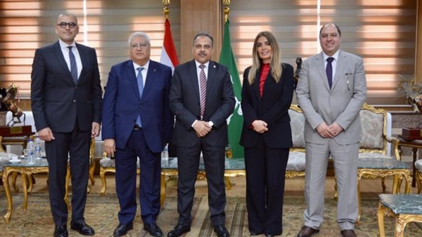  الزراعي المصري يجهز 250 عروسة ويوزع 40 ألف قسيمة مواد غذائية على الأسر الأكثر احتياجًا بمحافظات القناة 