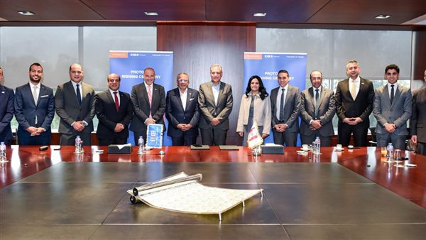  CIB يوقع اتفاقية تمويل بقيمة 1.8 مليار جنيه مع الشركة الهندسية للإنشاء والتعمير (CRC) لتنفيذ مشروع “سولانا” 