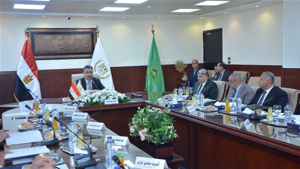  وزير التموين يترأس اجتماع الجمعية العامة للشركة المصرية القابضة للصوامع والتخزين بعد إعادة تشكيلها