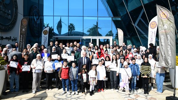 الرقابة المالية تكرم المتفوقين من أبناء العاملين بالهيئة