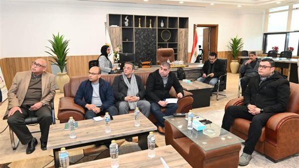 وزير الإسكان يعقد اجتماعًا بمقر جهاز مدينة المنصورة الجديدة لمتابعة الموقف التنفيذى للمشروعات 