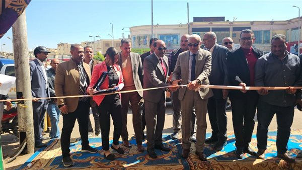 محافظ الأقصر ووكيل وزارة التموين يفتتحان معارض “أهلًا رمضان” بتخفيضات 30% 