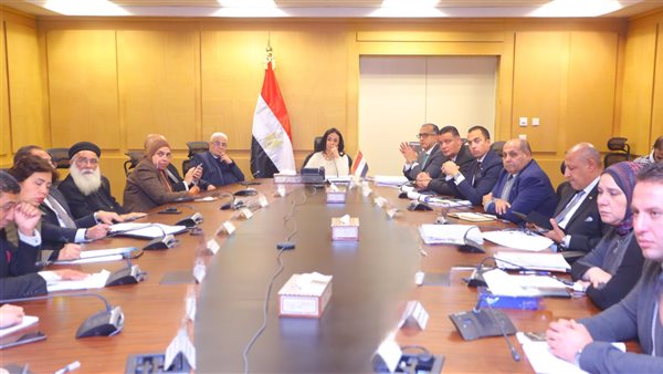 وزيرة التضامن الاجتماعي تترأس اجتماع مجلس إدارة صندوق نظام تأمين الأسرة