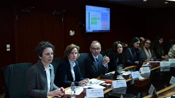 رئيس هيئة الرقابة المالية يعقد اجتماعًا مع البعثة المُشتركة للبنك الدولي ومؤسسة التمويل الدولية 