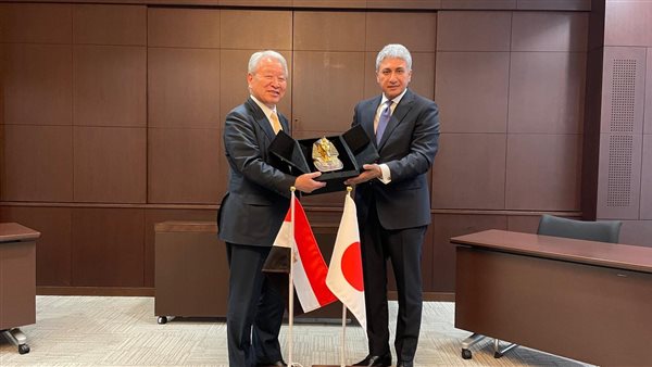 وزير السياحة يلتقي رئيس هيئة التعاون الدولي اليابانية ومديري الهيئة في الشرق الأوسط وأوروبا ومصر