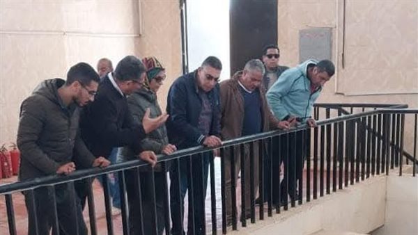 رئيس جهاز الشيخ زايد تتفقد محطات رفع الصرف الصحي وتنقية مياه الشرب بالمدينة