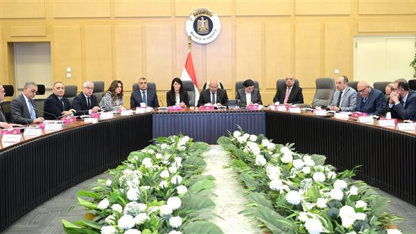  وزير الصناعة يترأس الاجتماع التاسع عشر للمجموعة الوزارية للتنمية الصناعية