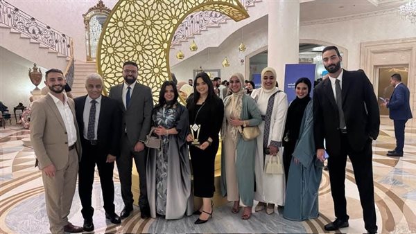 المصرف المتحد يكرم العاملين بقطاع التمويل العقاري ويمنحهم جائزة التميز بحضور رئيس القطاع 