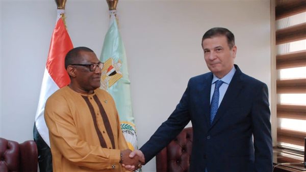 وزير الزراعة وسفير سيراليون يبحثان التعاون في مجال استنباط التقاوى وبناء القدرات والابتكارات الزراعية