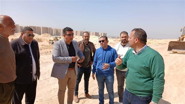 وزير الإسكان: إطلاق التيار الكهربائي لعمارات 