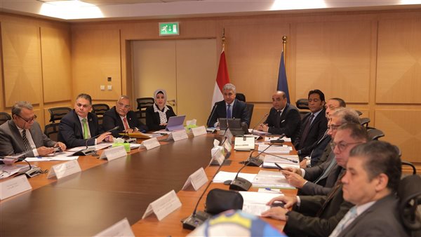 وزير السياحة يترأس اجتماع مجلس إدارة المجلس الأعلى للآثار