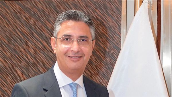  وزير التموين يتابع الموقف التنفيذي لصرف السلع الخاصة بالمنحة الإضافية للمستحقين