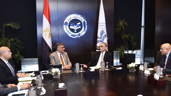 تعاون بين الهيئة العامة للاستثمار والمناطق الحرة ومحافظة الجيزة للترويج للفرص الاستثمارية