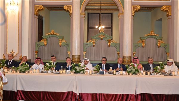 نائب رئيس مجلس الوزراء يشارك بفعاليات افتتاح ملتقى رجال الأعمال المصري السعودي