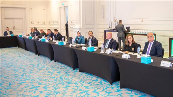 8.6 مليار جنيه إيرادات اقتصادية قناة السويس حتى مارس 25 بزيادة 40% عن نفس الفترة للعام المالي السابق