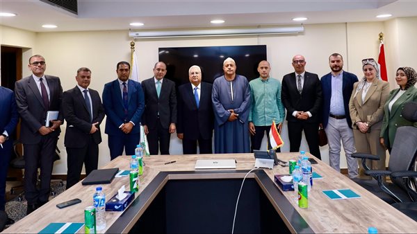 البنك الزراعي يوقع بروتوكول تعاون لتمويل صغار المربين لشراء رؤوس الماشية المحسنة وراثيًا 