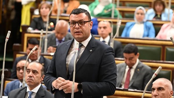 وزير الإسكان يناقش مشروع قانون بإنشاء قاعدة بيانات الرقم القومي الموحد للعقارات