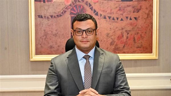 وزير الإسكان: 15 يونيو.. بدء تسليم أراضي الإسكان المتوسط للفائزين بمدينة برج العرب الجديدة