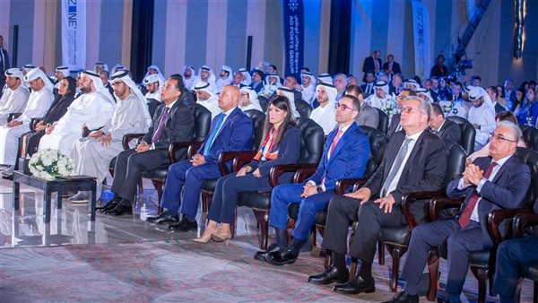 توقيع اتفاقية بين الهيئة العامة للمنطقة الاقتصادية لقناة السويس ومجموعة موانئ أبوظبي