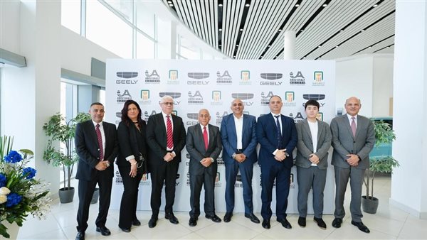 البنك الأهلي يوقع بروتوكول مع مجموعة ابوغالى موتورز لتوريد وتسليم سيارات 