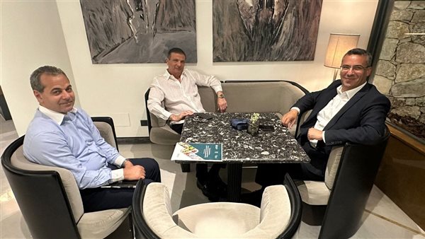 وزير الزراعة يبحث مع نظيره اللبناني تعزيز التعاون المشترك وتسهيل انسياب الحاصلات الزراعية 