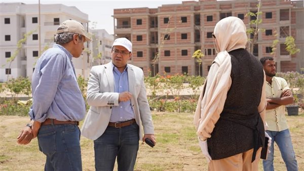 رئيس جهاز مدينة سوهاج الجديدة يتفقد وحدات المبادرة الرئاسية 