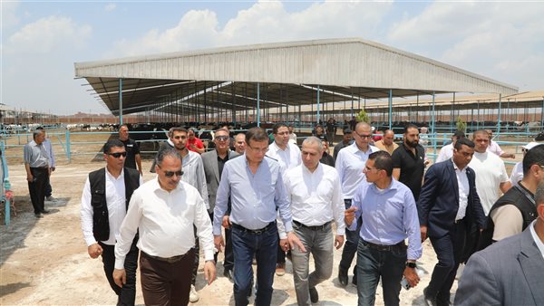 وزير الزراعة ومحافظ الشرقية ورئيس البنك الزراعي يطلقون المرحلة الثانية من مبادرة 