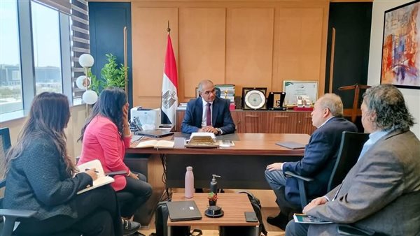 نائب وزير الإسكان يستقبل بعثة البنك الدولي لمتابعة 